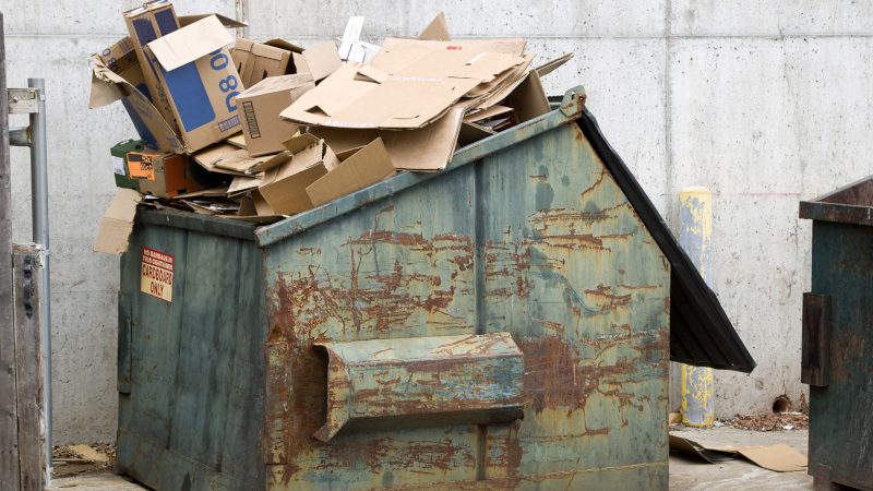 Reasons to Use Recycling Dumpsters