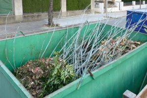 Why You Need Debris Cleanup Dumpsters
